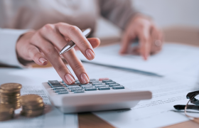 6 Signs That Indicate the Need for an Accountant for Your Business in Kuwait